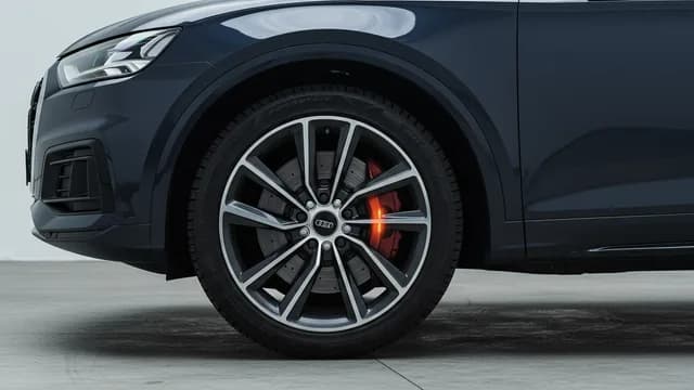 2021 Audi Q7 — Audi Q5 air suspension malfunction