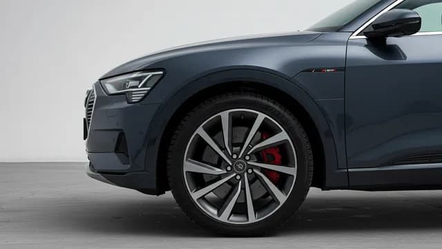 2021 Audi e-tron — Audi e-tron tire pressure