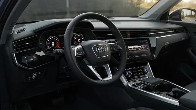 2021 Audi e-tron — Audi e-tron warning lights flash
