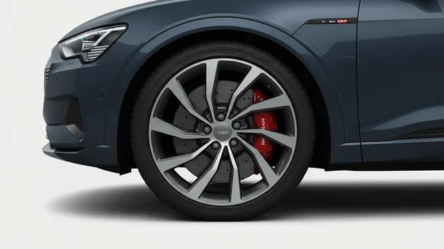 2023 Audi e-tron — 2023 Audi e-tron manufacturer_communication