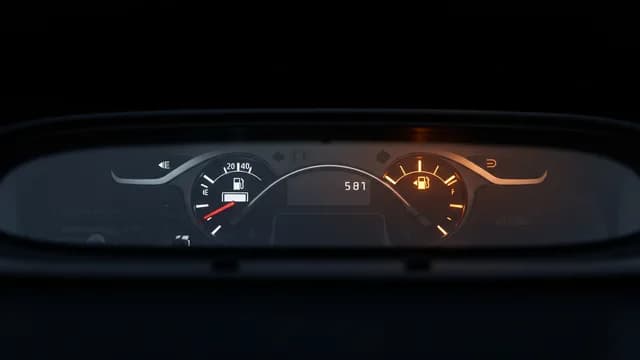 2022 TOYOTA Camry — Toyota Camry fuel gauge reading