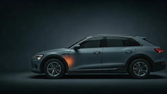 2022 Audi e-tron — Audi e-tron heated steering wheel