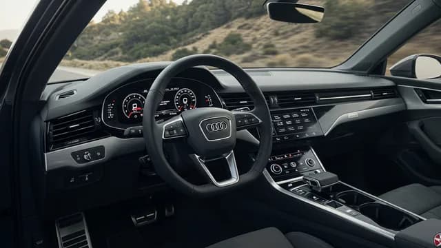 2022 Audi RS e-tron GT — 2022 Audi e-tron GT HUD fault