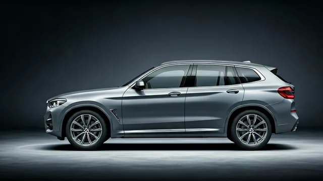 2022 BMW X3 — 2022 BMW X3 manufacturer_communication