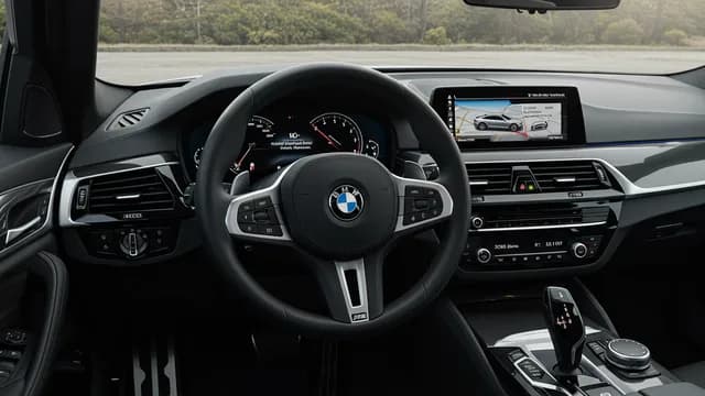 2021 BMW 530i — 2021 BMW 530i manufacturer_communication