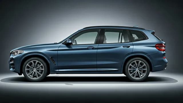 2022 BMW X3 — 2022 BMW X3 manufacturer_communication