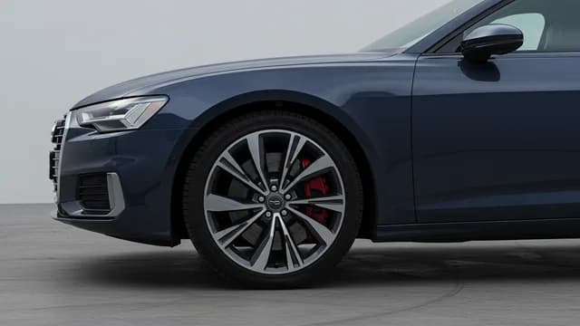 2021 Audi A6 — Audi A6 self-leveling suspension leans