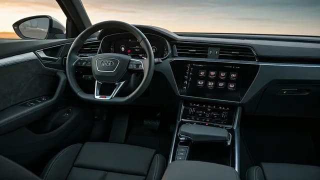 2023 Audi e-tron — Audi e-tron infotainment issues