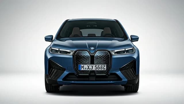 2022 BMW iX — 2022 BMW iX Sky Lounge Roof buzzing sound