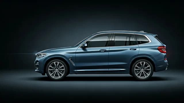 2022 BMW X3 — 2022 BMW X3 manufacturer_communication