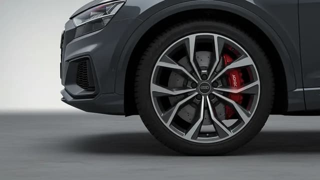 2023 Audi Q8 — Audi Q8 ABS/ESC intervention