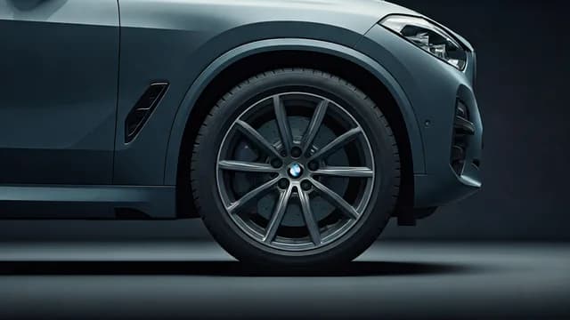 2023 BMW X5 — BMW X5 tire noise
