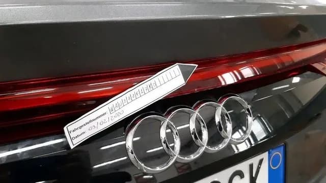 2022 Audi e-tron — manufacturer_communication document image 1