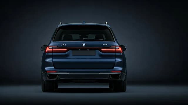 2021 BMW X7 — BMW X7 rear wheelwell crack