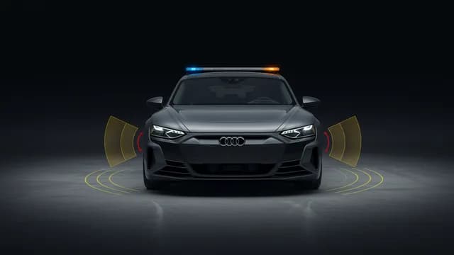 2023 Audi RS e-tron GT — Audi e-tron GT lane departure warning fault
