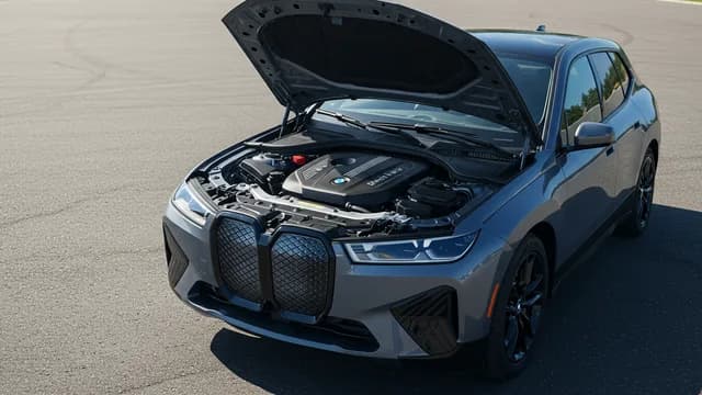 2022 BMW iX — 2022 BMW iX front electric drive unit