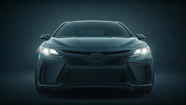 2021 TOYOTA Camry — Toyota Camry untucked carpet