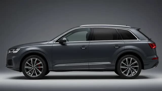 2022 Audi Q7 — 2022 Audi Q7 entry/exit assistance