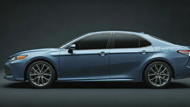 2023 TOYOTA Camry — Toyota Camry panoramic roof peeling