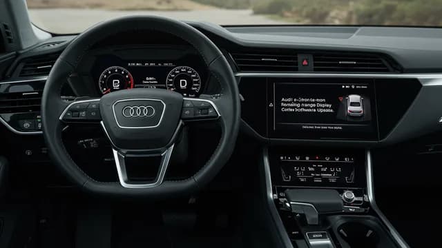 2021 Audi e-tron — Audi e-tron remaining range display