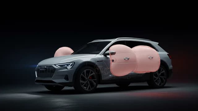 2021 Audi e-tron — Audi airbag warning light B13BCF2