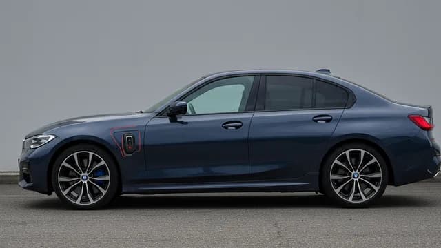 2023 BMW 330i — BMW Digital Key malfunction