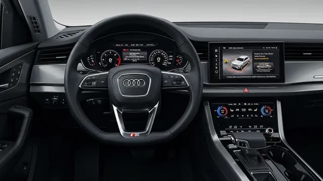2025 Audi Q8 — 2025 Audi Q8 manufacturer_communication