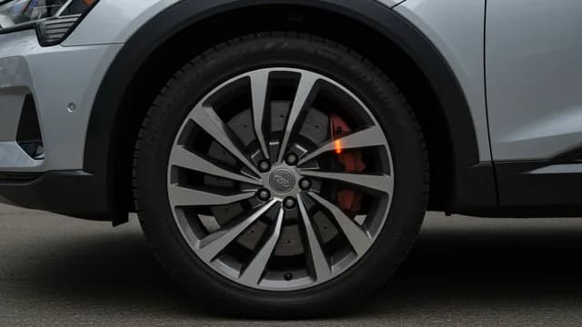 2021 Audi e-tron — Audi e-tron warning messages P060C00