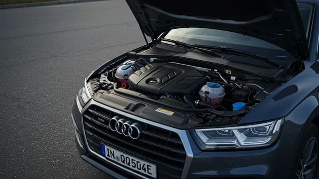 2022 Audi Q5 — Audi Q5 engine whistling