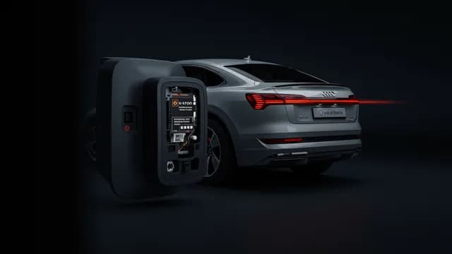 2022 Audi e-tron — Audi e-tron anti-theft alarm