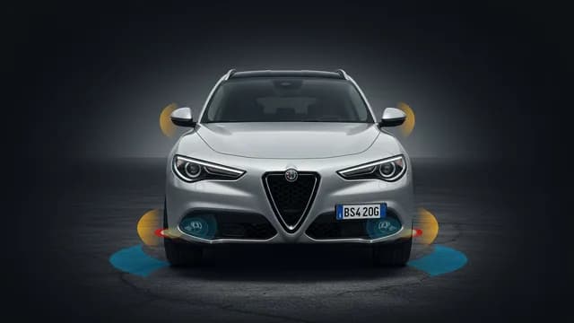 2023 Alfa Romeo Stelvio — Alfa Romeo Stelvio FCW ACC warning