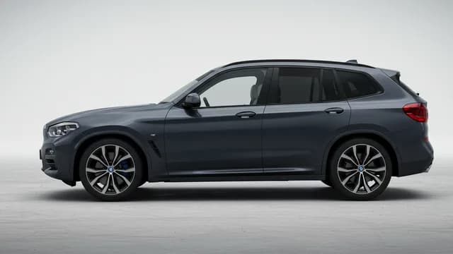 2025 BMW X3 — 2025 BMW X3 Delivery Stop