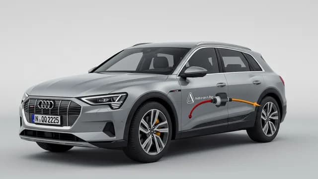2021 Audi e-tron — Audi e-tron plug part