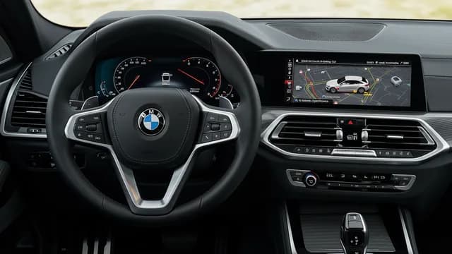 2025 BMW X5 — BMW CID flickering