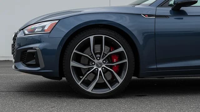 2025 Audi A5 — 2025 Audi A5 tire pressure warning