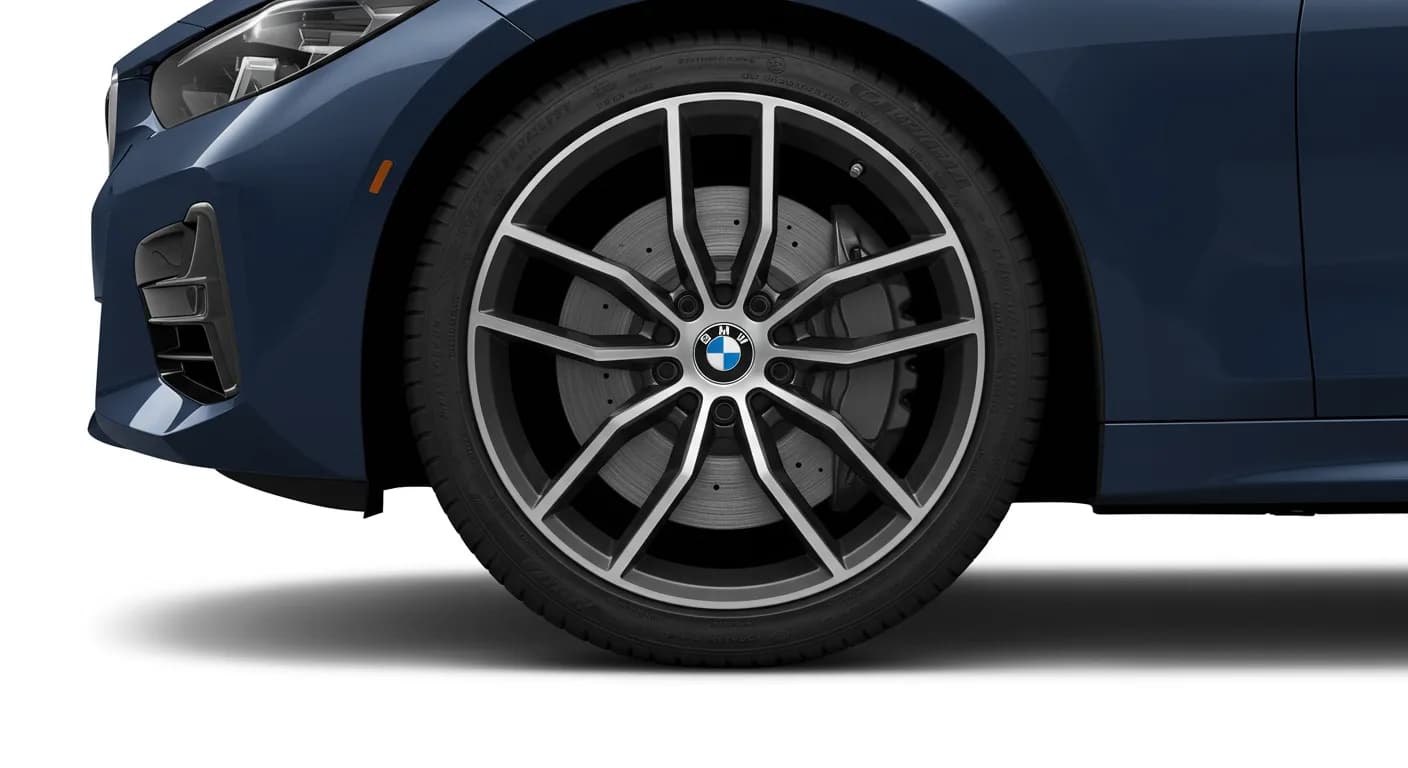 2025 BMW 430i — 2025 BMW 430i manufacturer_communication