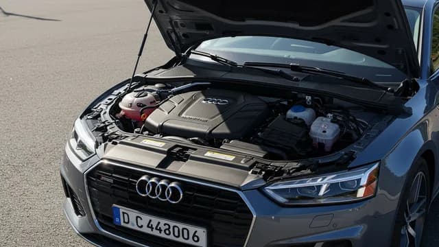 2025 Audi A5 — 2025 Audi A5 engine warning lamp