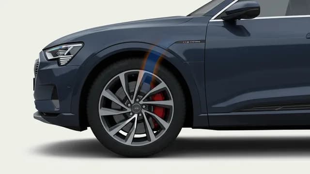 2022 Audi e-tron — Audi steering intervention request