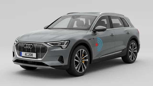 2021 Audi e-tron — Audi iPhone Bluetooth audio