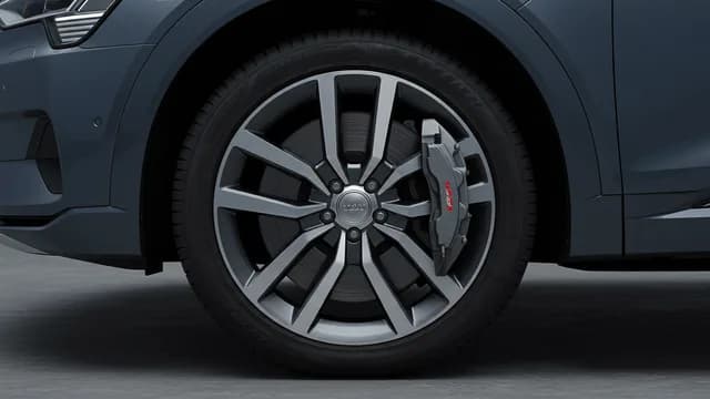 2022 Audi e-tron — Audi e-tron brake disc corrosion