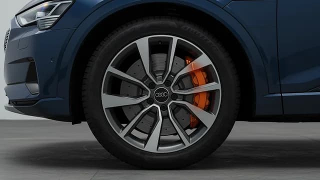 2023 Audi e-tron — Audi ABS ESC implausible signal