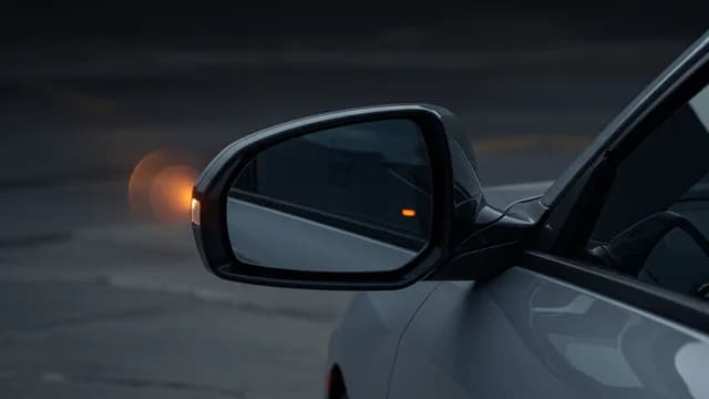 2023 Honda Civic — Honda rearview mirror bracket detached