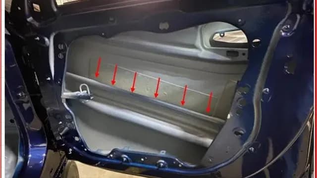 2025 BMW X3 — manufacturer_communication document image 1