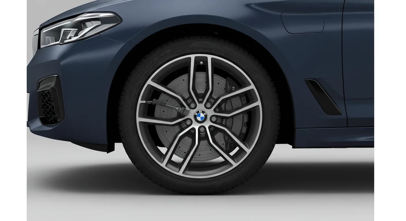 2025 BMW 530i — BMW 530i parking brake actuator