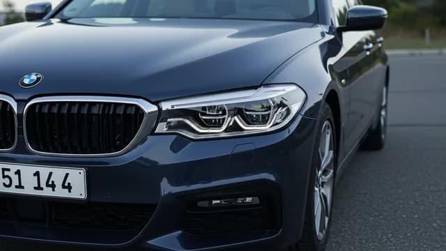 2026 BMW 530i — 2026 BMW 5 Series hood difficult to close