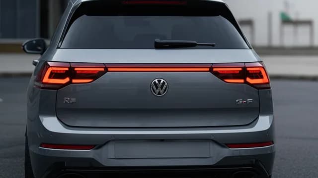 2022 VOLKSWAGEN Golf R — 2022 VOLKSWAGEN Golf R recall