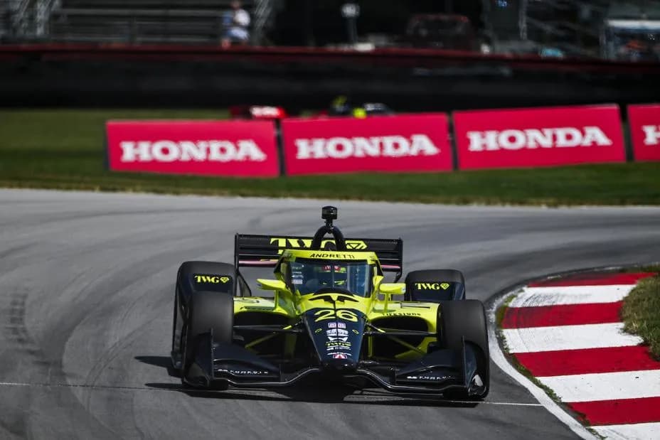 Power qualifies third in the Honda Indy 200 at Mid-Ohio