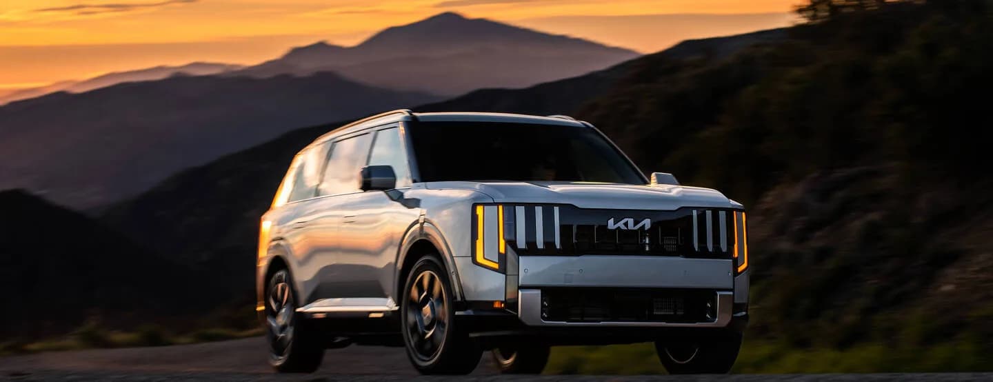 THREE KIA MODELS WIN U.S. NEWS & WORLD REPORT’S 2026 “BEST HYBRID AND ELECTRIC CAR” AWARDS