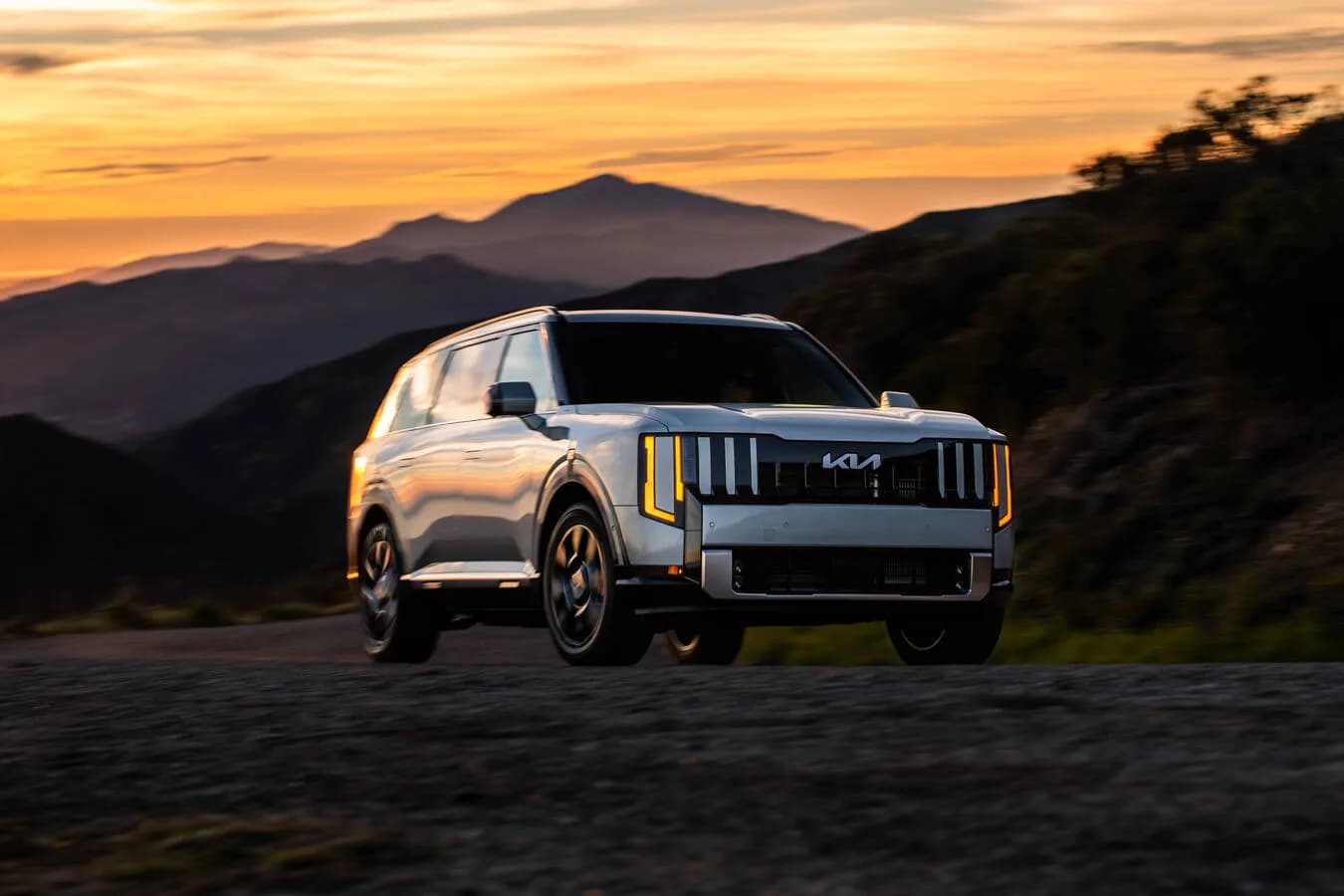 2027 Kia Telluride HEV SXP