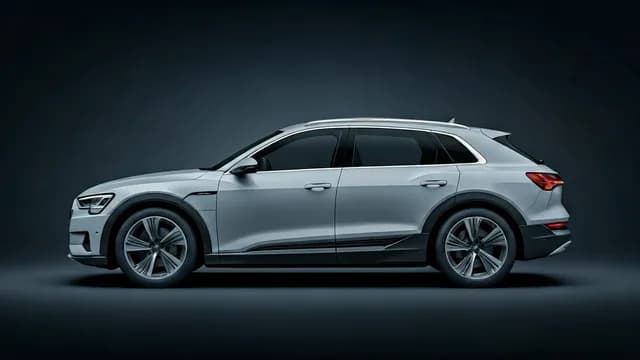 2023 Audi e-tron — Audi advanced key inoperative